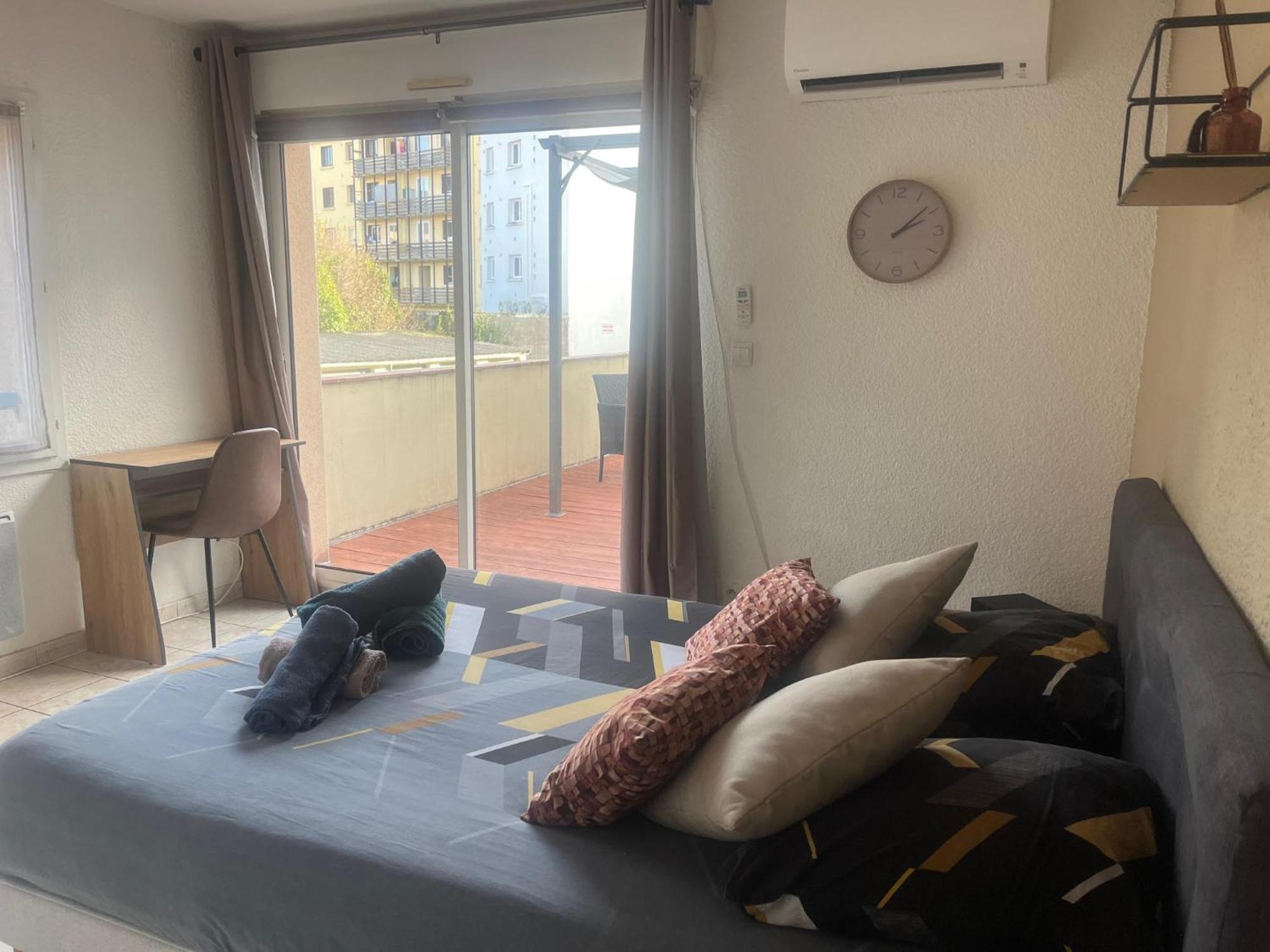 Studio Climatise Et Grande Terrasse Tarbes Centre 외부 사진